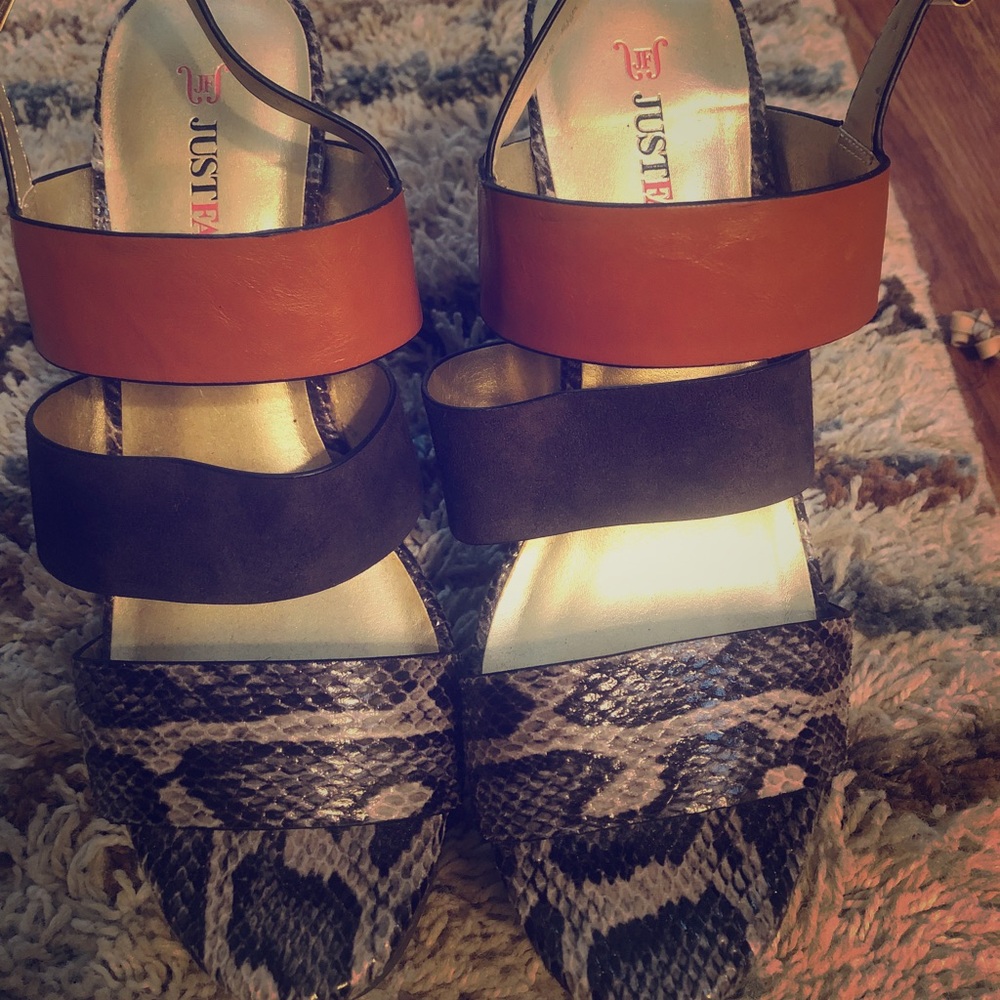 Woman’s Wedges